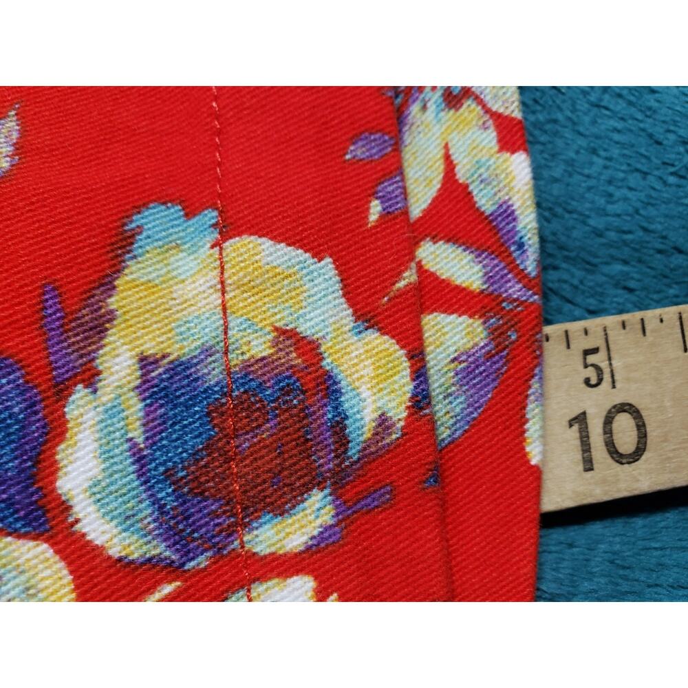 Gloria Vanderbilt Shorts Size 16 Womens Red Amanda Floral Ladies Casual NWT - Picture 9 of 13